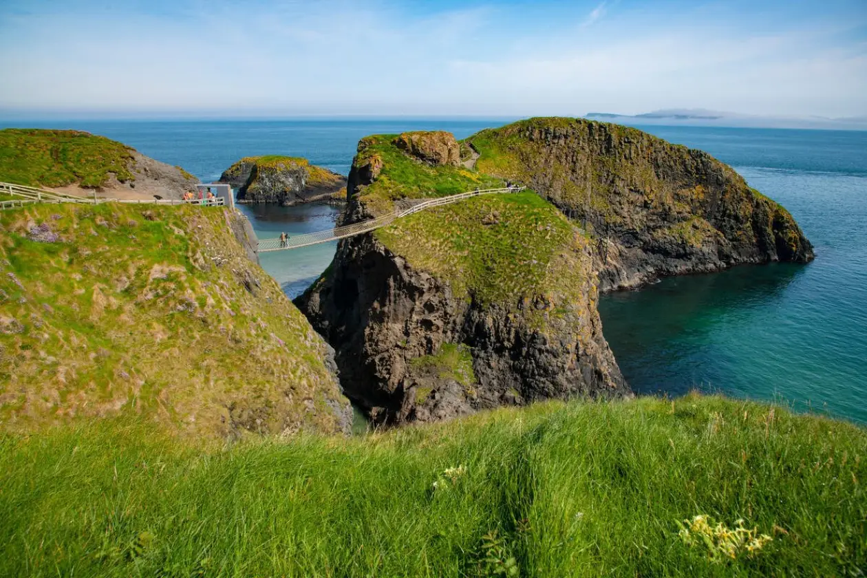 Carrick a Rede Ropebridge Co Antrim 130523 CH117 jpg TI72 SPI