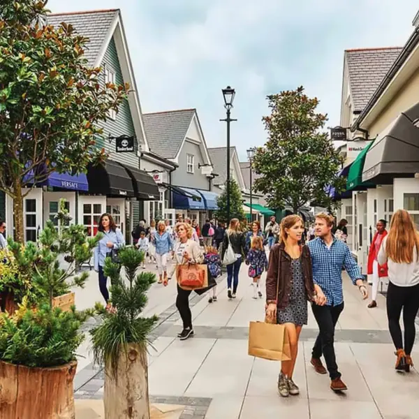 Kildare village shopping hero 2560 smoother